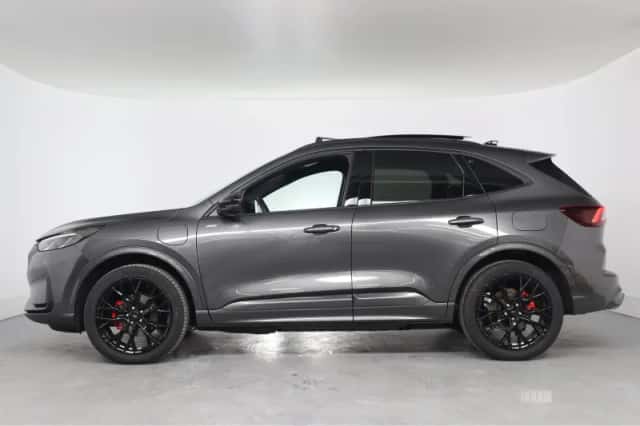 Ford Kuga (2026) thumbnail 2