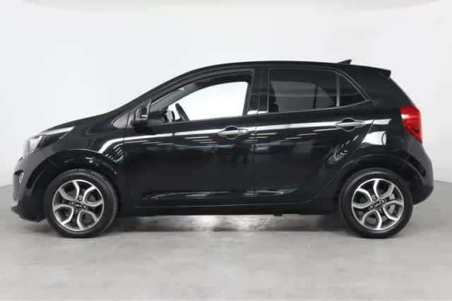 Kia Picanto (2022) thumbnail 2
