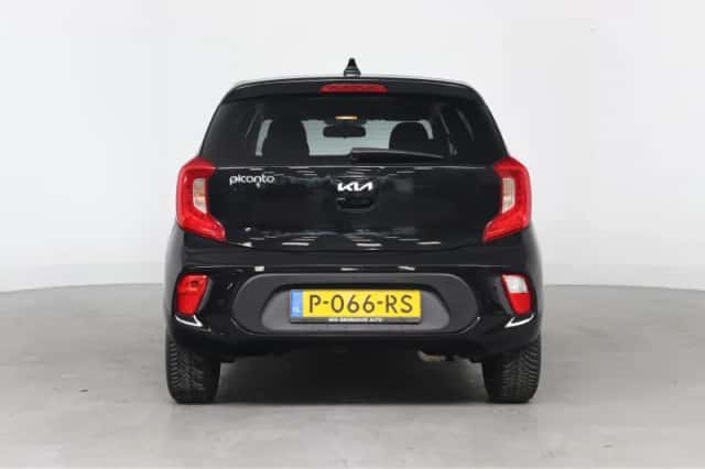 Kia Picanto (2022) thumbnail 11