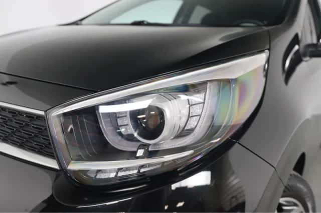 Kia Picanto (2022) thumbnail 22