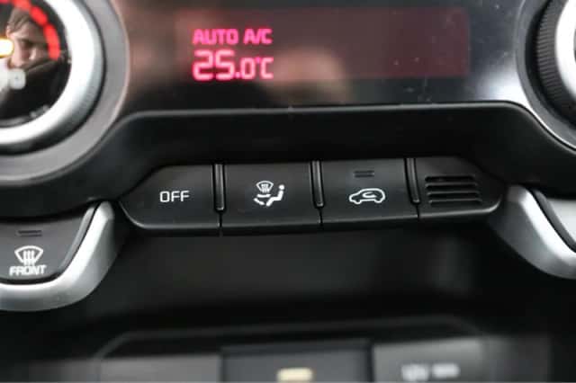 Kia Picanto (2022) thumbnail 30