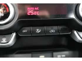 Kia Picanto (2022) thumbnail 30