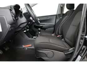 Kia Picanto (2022) thumbnail 6