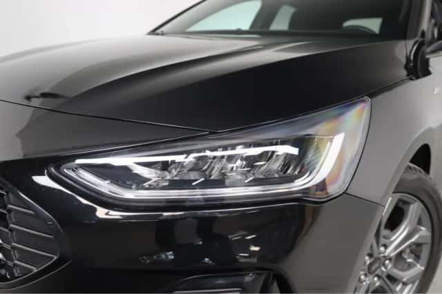 Ford Focus (2024) thumbnail 11