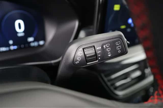 Ford Focus (2024) thumbnail 32