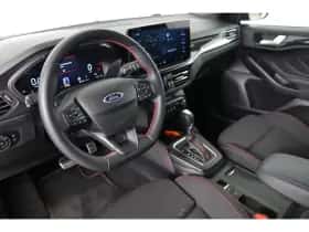 Ford Focus (2024) thumbnail 5