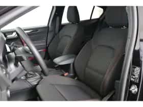 Ford Focus (2024) thumbnail 6
