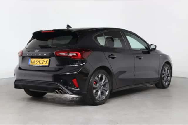 Ford Focus (2024) thumbnail 7