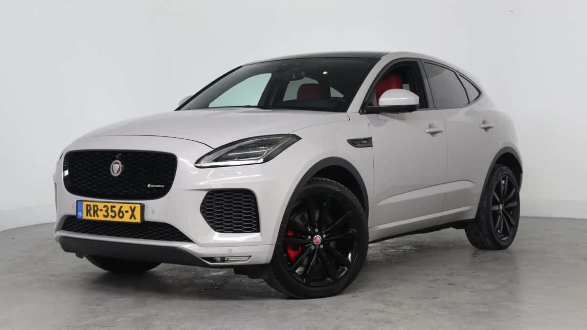 Jaguar E-Pace (2018) — foto 1