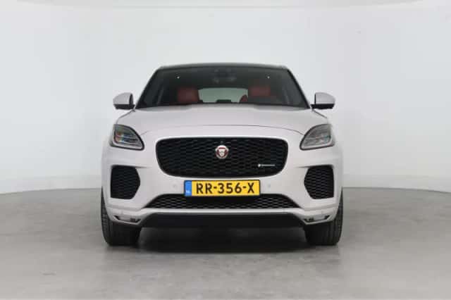 Jaguar E-Pace (2018) thumbnail 15