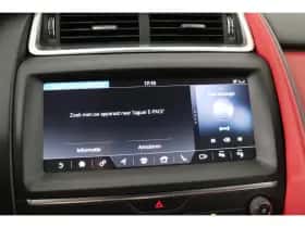 Jaguar E-Pace (2018) thumbnail 20
