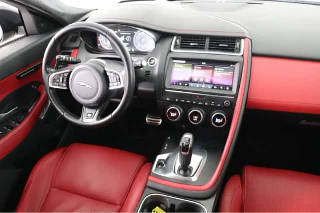 Jaguar E-Pace (2018) thumbnail 29