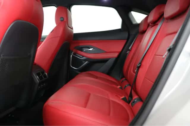 Jaguar E-Pace (2018) thumbnail 33