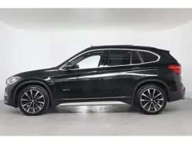 BMW X1 (2018) thumbnail 2