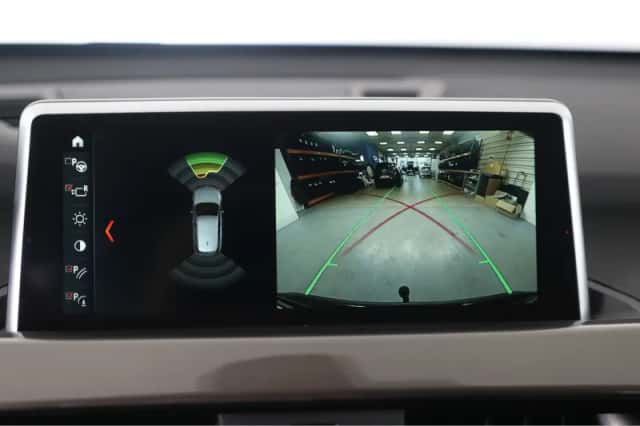 BMW X1 (2018) thumbnail 16