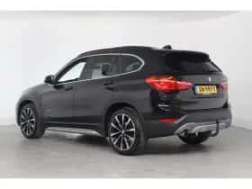 BMW X1 (2018) thumbnail 3