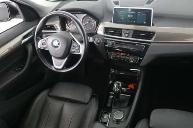 BMW X1 (2018) thumbnail 25