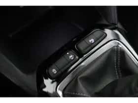 Opel Corsa (2022) thumbnail 24