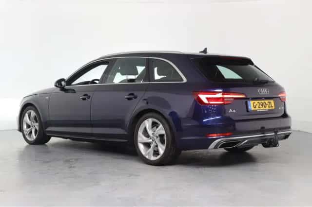 Audi A4 (2020) thumbnail 2