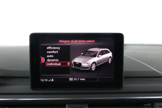 Audi A4 (2020) thumbnail 11