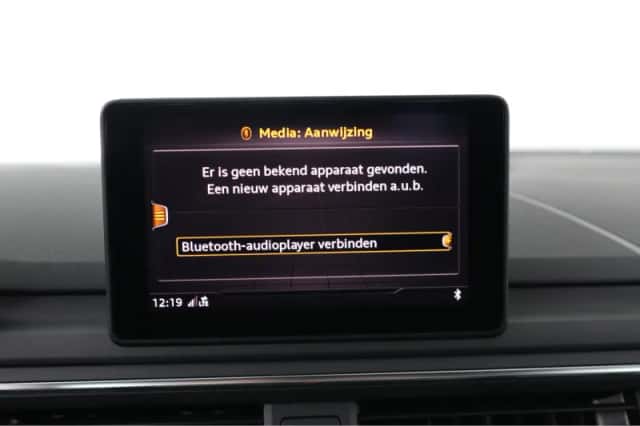 Audi A4 (2020) thumbnail 15