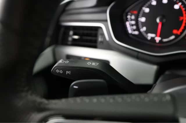 Audi A4 (2020) thumbnail 32