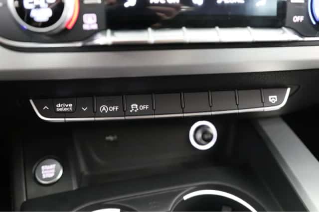 Audi A4 (2020) thumbnail 35