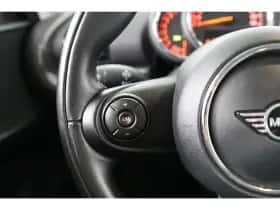 MINI Clubman (2019) thumbnail 25