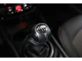MINI Clubman (2019) thumbnail 32