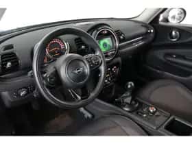 MINI Clubman (2019) thumbnail 6