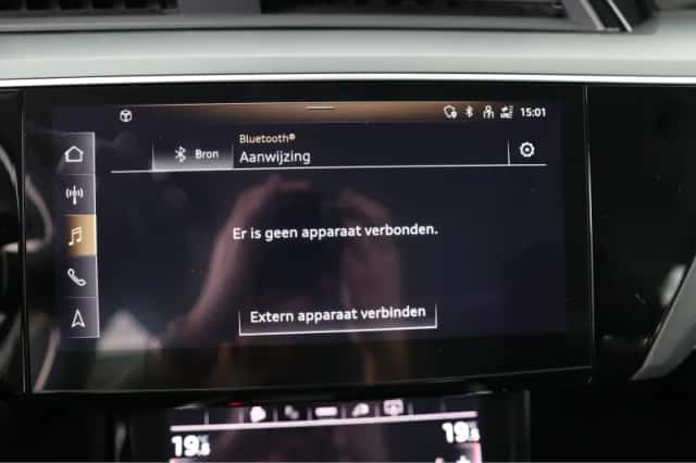 Audi e-tron (2020) thumbnail 13