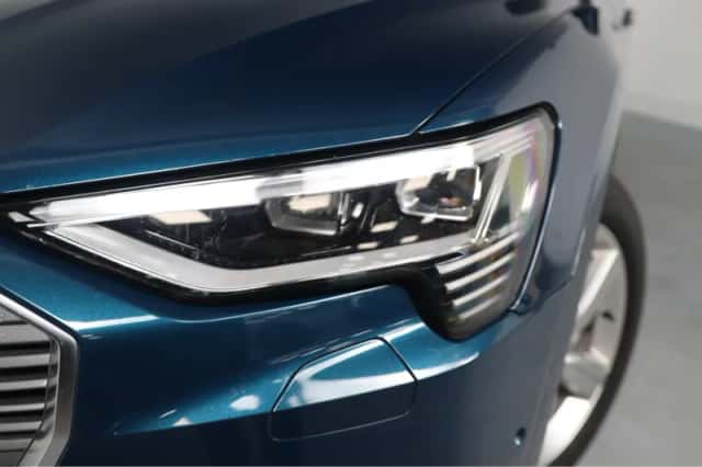 Audi e-tron (2020) thumbnail 19