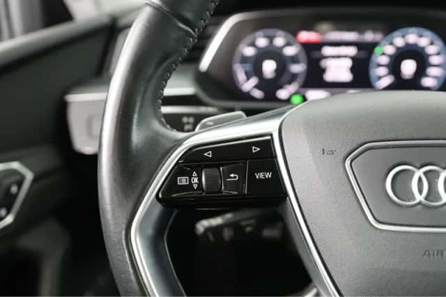 Audi e-tron (2020) thumbnail 29