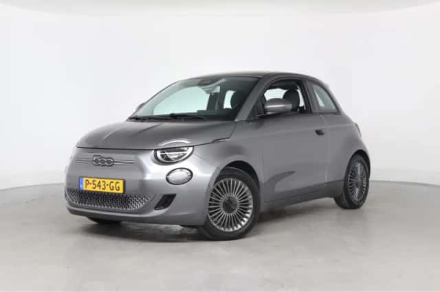 Fiat 500 (2022) thumbnail 1