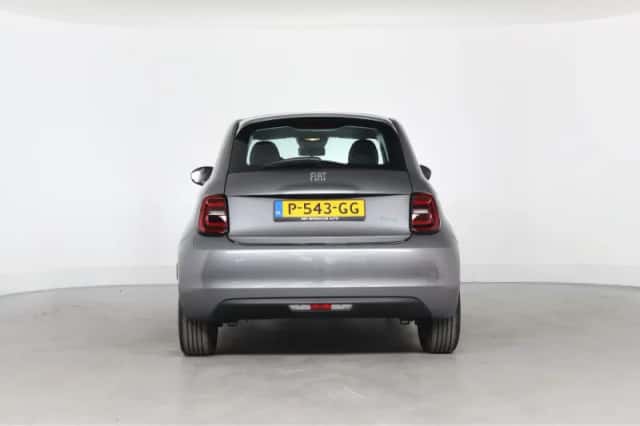 Fiat 500 (2022) thumbnail 8