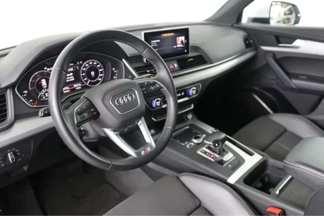 Audi Q5 (2021) thumbnail 4