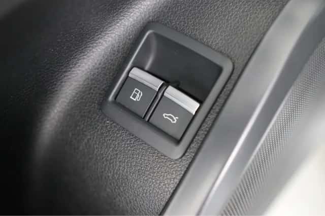 Audi Q5 (2021) thumbnail 32