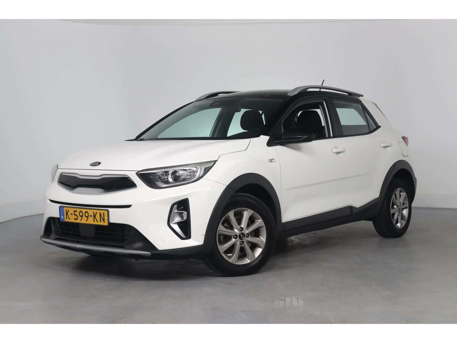 Kia Stonic (2021) — foto 1