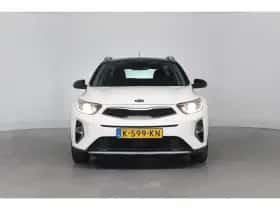 Kia Stonic (2021) thumbnail 16