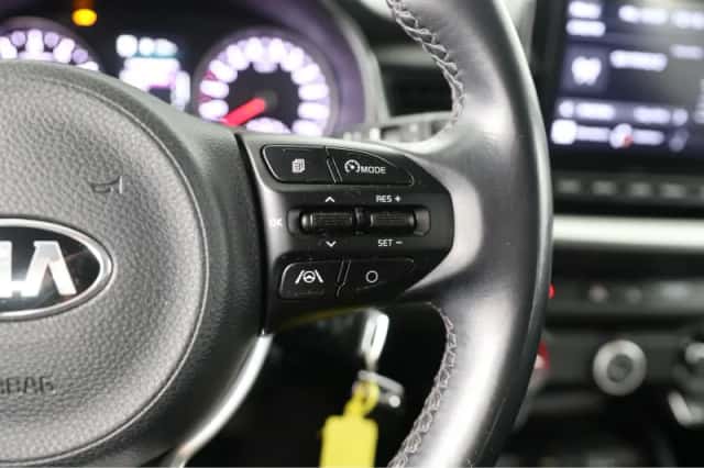 Kia Stonic (2021) thumbnail 24
