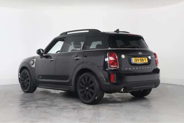 MINI Countryman (2023) thumbnail 3