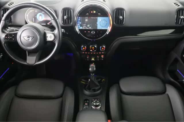 MINI Countryman (2023) thumbnail 8