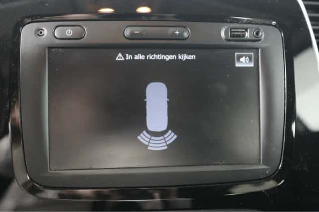 Renault Captur (2019) thumbnail 14
