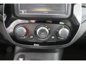 Renault Captur (2019) thumbnail 31