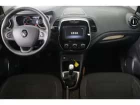 Renault Captur (2019) thumbnail 5