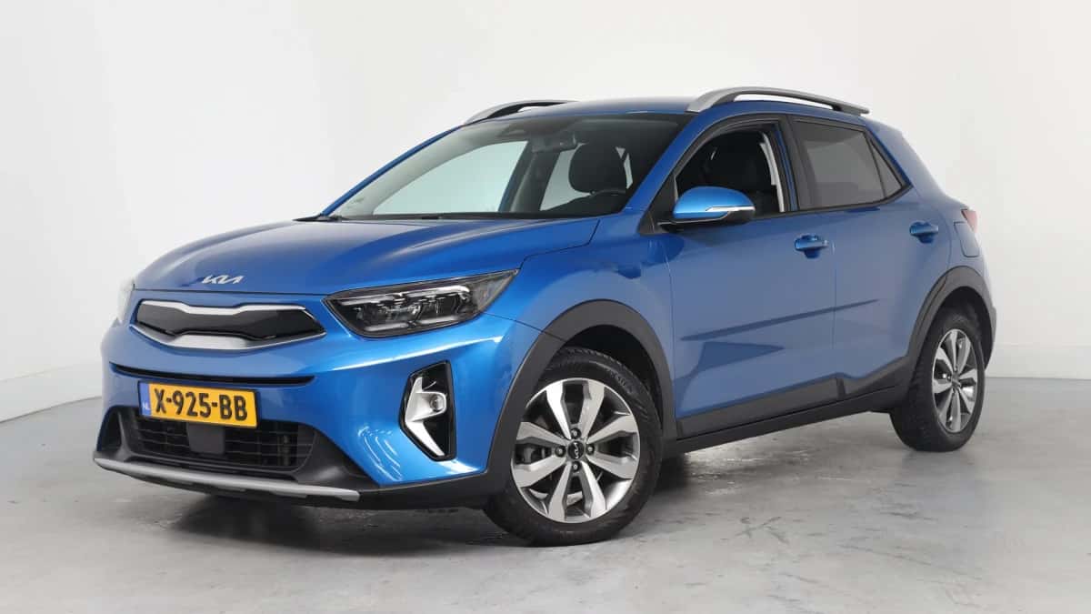 Kia Stonic (2023) — foto 1