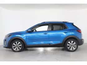 Kia Stonic (2023) thumbnail 2