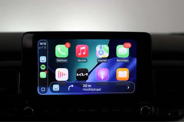 Kia Stonic (2023) thumbnail 12