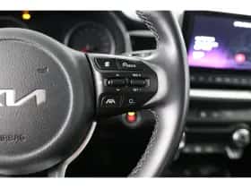 Kia Stonic (2023) thumbnail 25