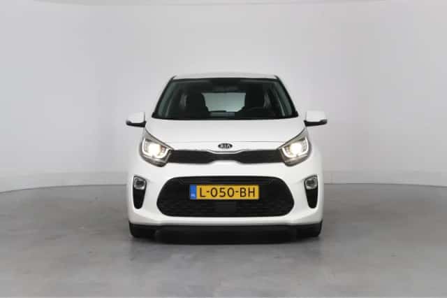 Kia Picanto (2021) thumbnail 14